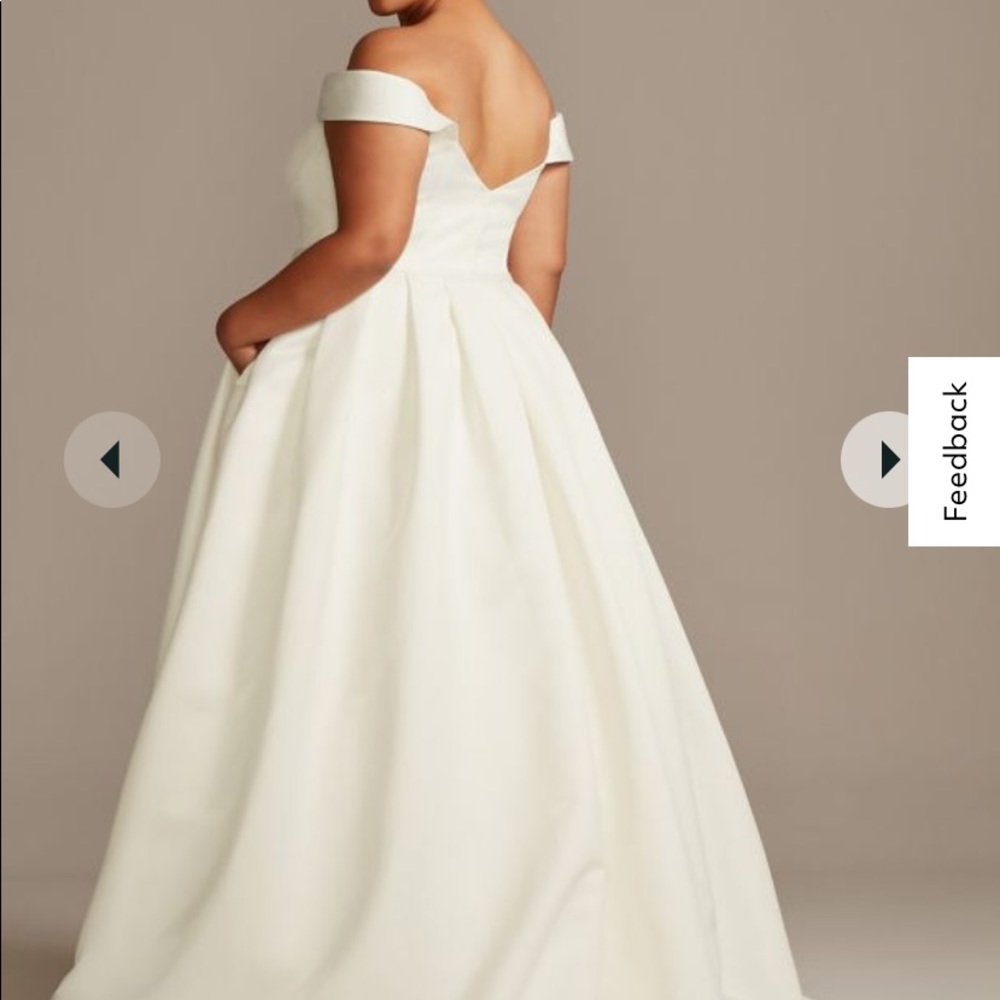 NWT! Ivory, Satin, David’s Bridal Wedding Gown. No alterations made.
